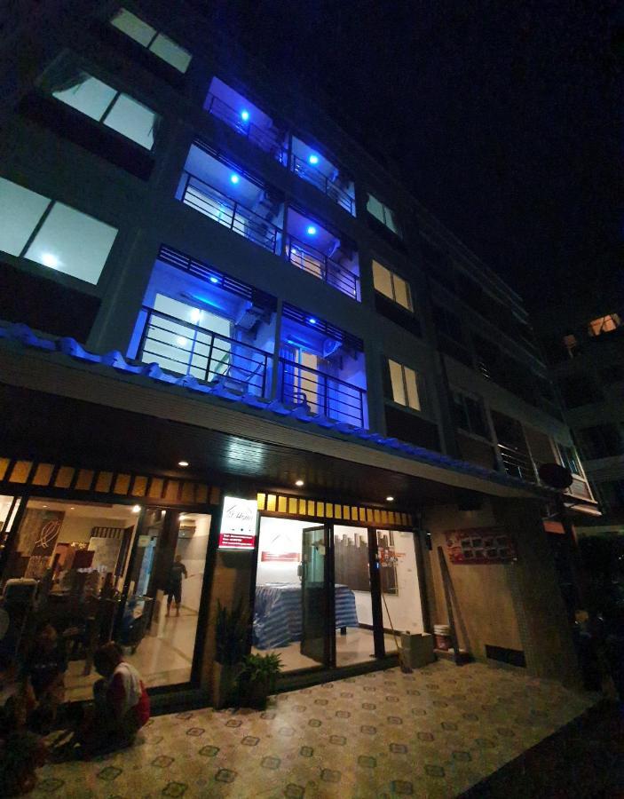 At Home Hotel Patong Екстериор снимка