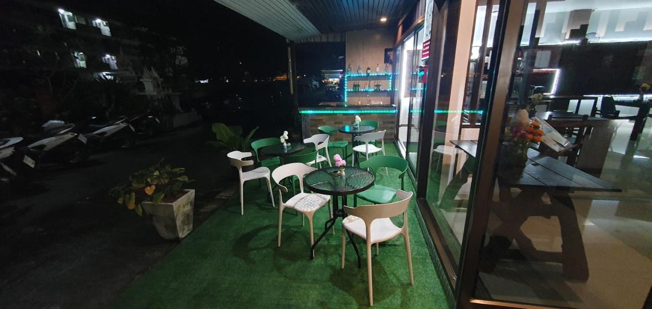 At Home Hotel Patong Екстериор снимка