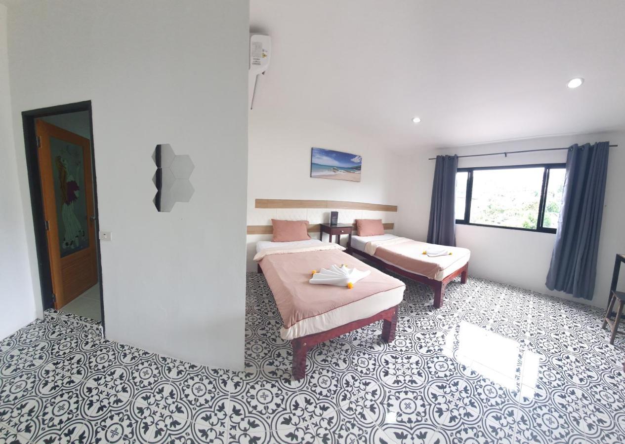 At Home Hotel Patong Екстериор снимка
