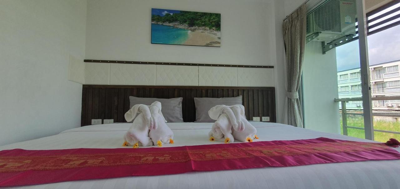 At Home Hotel Patong Екстериор снимка